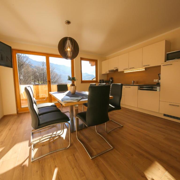Residence Alpin - Apartment mit 2 Schlafzimmern und Balkon - Nr. 3 - 5
