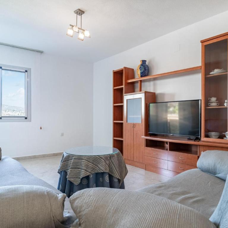 Lovely Apartment In Torre Del Mar - Apartamento de 3 dormitorios - 1