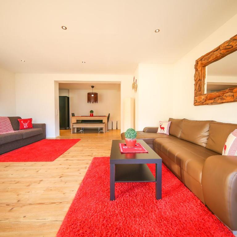 Residence Alpin - Apartment mit 2 Schlafzimmern und Terrasse - Nr. 1 - 2