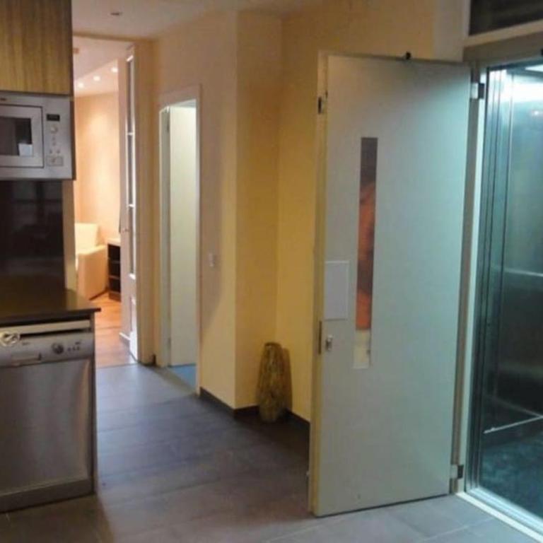 EL born - spacious 2 bedrooms - Apartment - 6