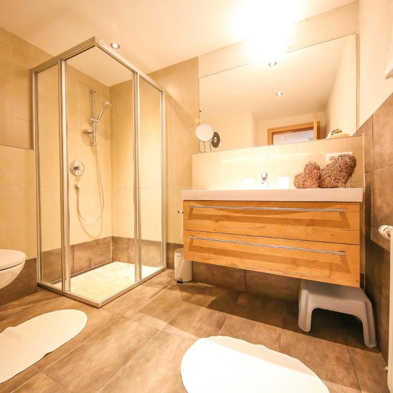 Residence Alpin - Apartment mit 2 Schlafzimmern und Terrasse - Nr. 1 - 9
