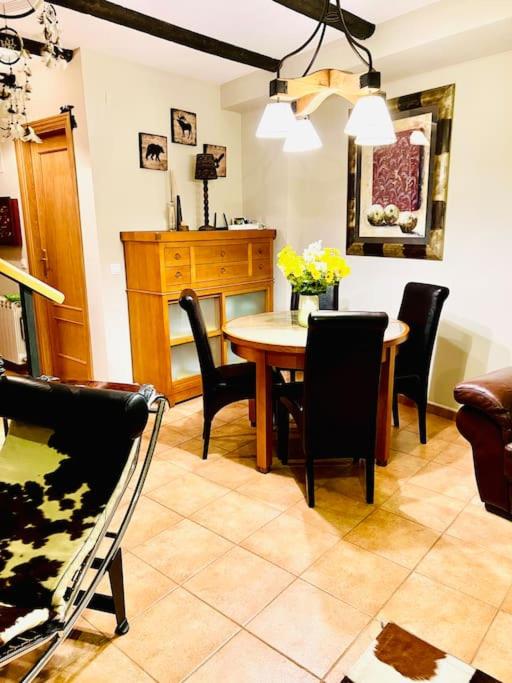 Adosado Las Cumbres de Hoz - Chalet mit 3 Schlafzimmern - 62