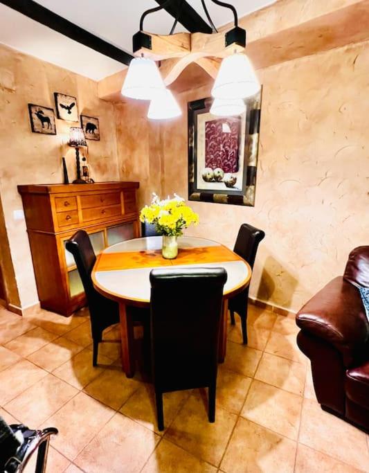 Adosado Las Cumbres de Hoz - Chalet mit 3 Schlafzimmern - 65