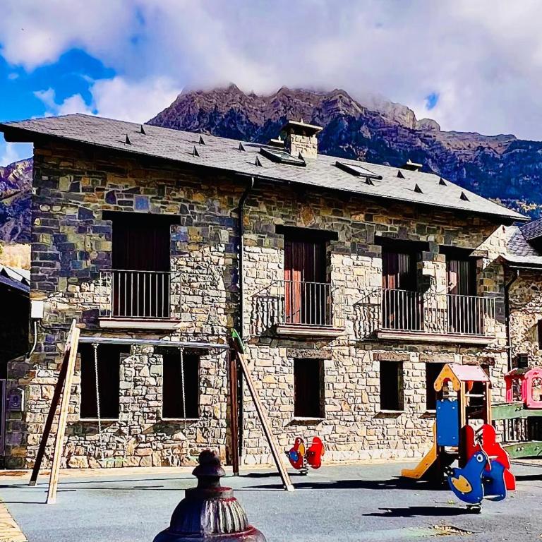 Adosado Las Cumbres de Hoz - Chalet mit 3 Schlafzimmern - 89