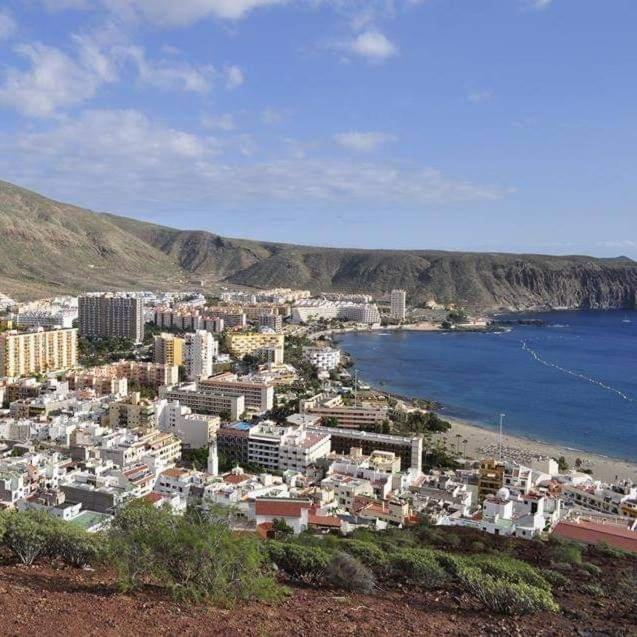 Luxury villa with private pool and cinema by Vapagó Tenerife - Villa - 55