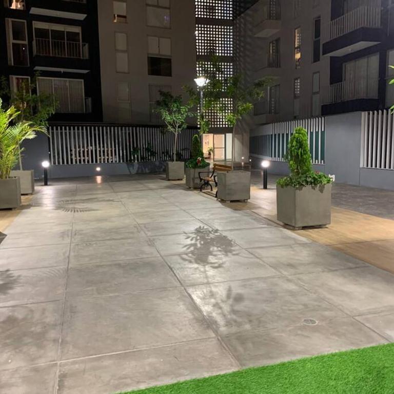 Departamento confortable a 5 min de Plaza San Miguel y 15 min del aeropuerto - Apartamento de 3 dormitorios - 31