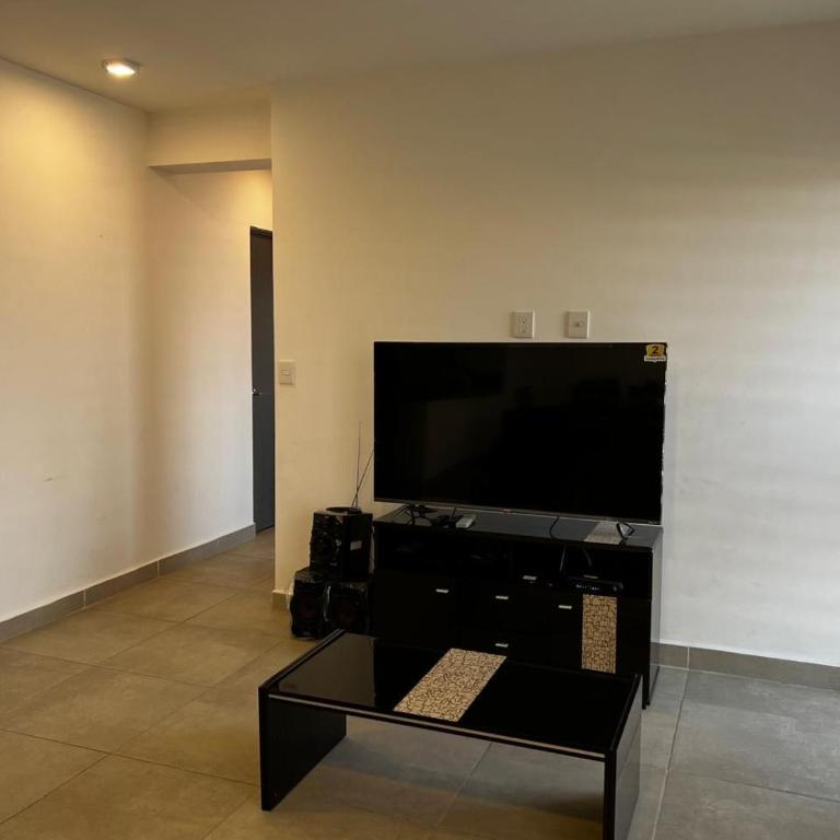 Centro y tradición, departamento moderno - Apartamento de 2 dormitorios - 17