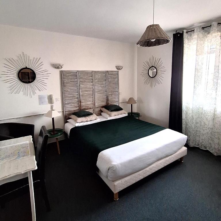 Hôtel Les Embruns Sables d'Olonne - Chambre Double Supérieure - 14