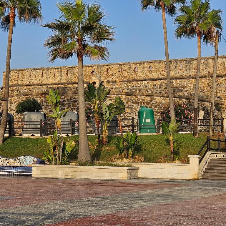 Monte Duquesa - 4 bedroom apt, 3 bathrooms close to Port and Beach, communal pool - Apartamento - 80