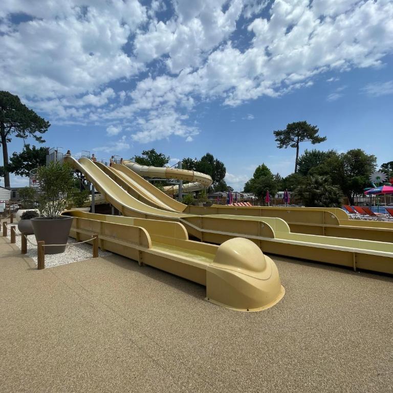 Mobilhome au CAP FERRET - Camping 4 étoiles - Mobilheim - 11