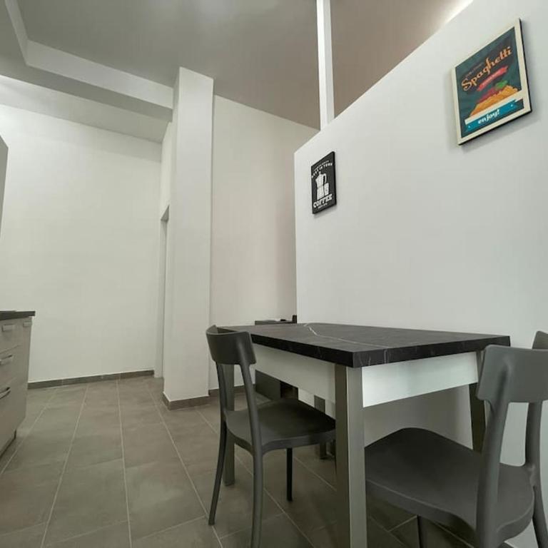 Suite Mazzini - Appartamento con 1 Camera da Letto - 3