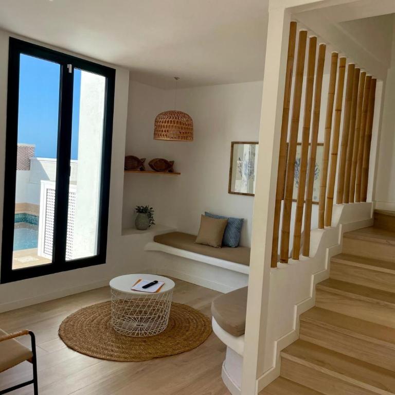 Lilias home - private heatable pool, BBQ, free wifi - Three-Bedroom Apartment - 22