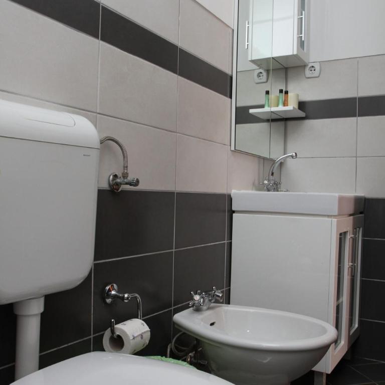 Adriatic Apartment - Apartman s 1 Spavaćom Sobom i Kaučem na Razvlačenje - 6