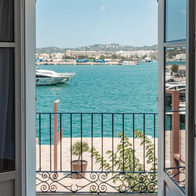 Ryans La Marina - Habitación Doble Superior con vistas al mar - 17