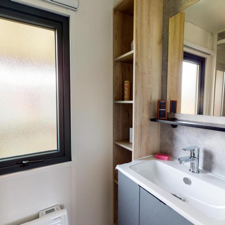 Camping Officiel Siblu La Pointe - Mobile Home 3 Chambres 8 Personnes « Bien-Être Signature » Avec Climatisation - 10