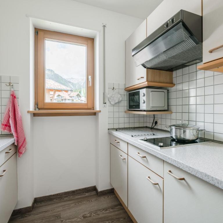 Residence Erika - Apartments, Breakfast & Sauna - Appartement Supérieur - 16
