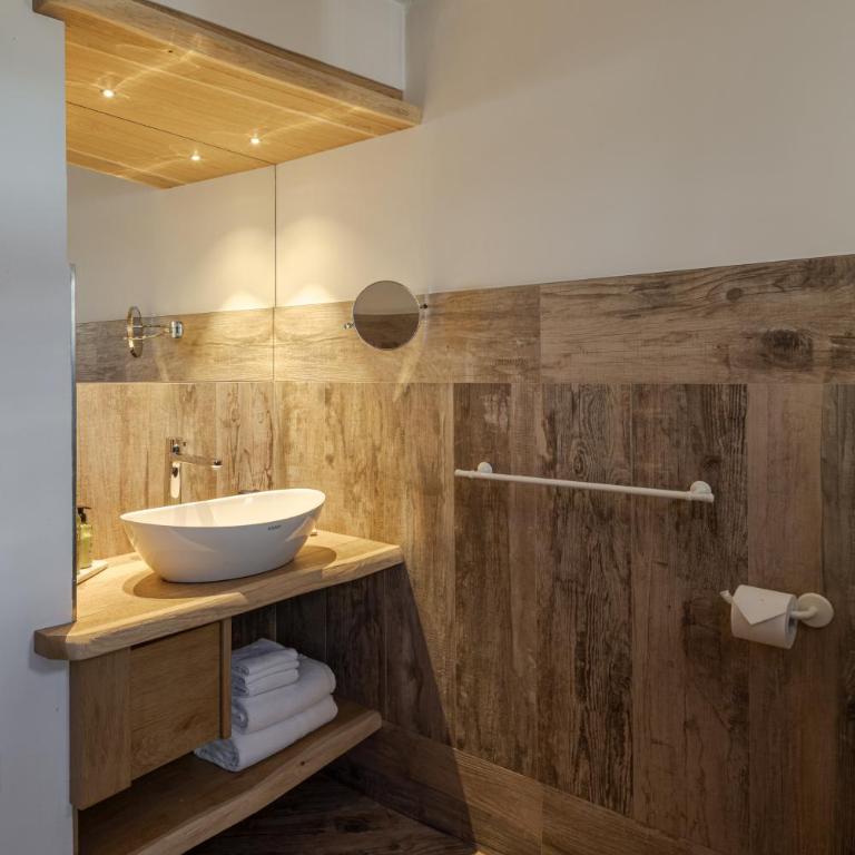 Bio Boutique Hotel Laurino - Suite King con Balcone - 7