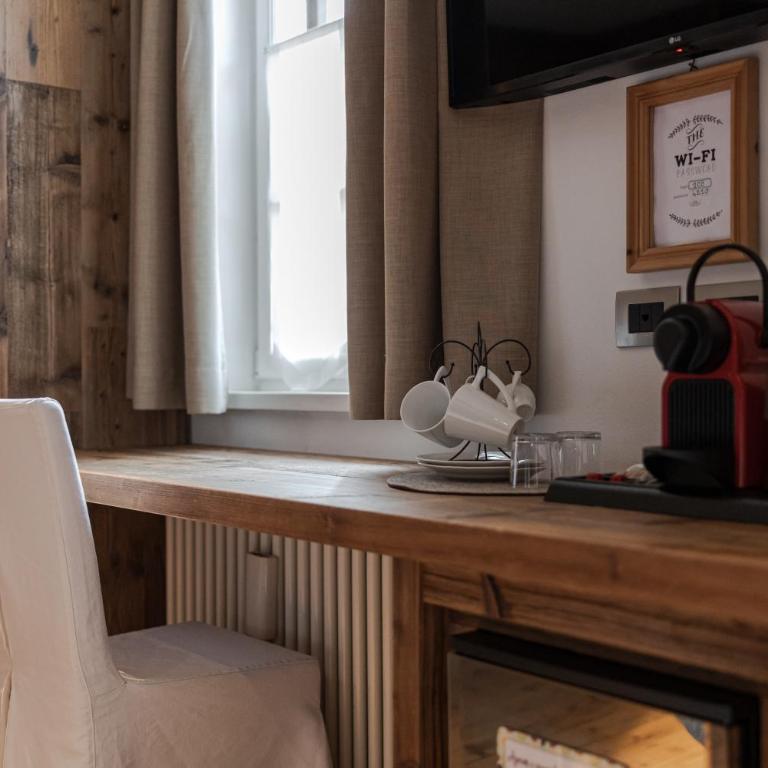 Bio Boutique Hotel Laurino - Suite King con Balcone - 8