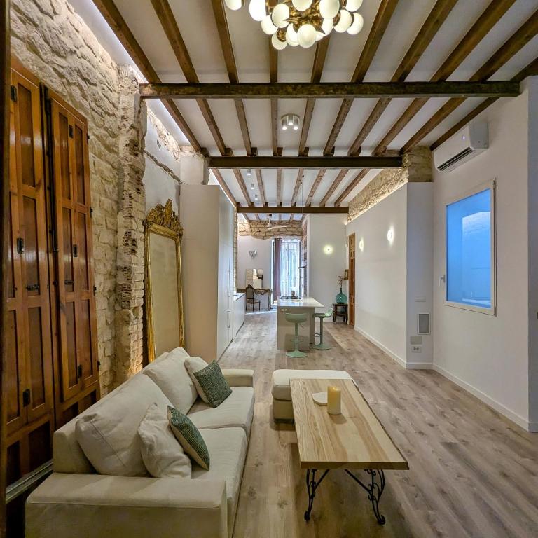 Oasis - One-Bedroom Apartment - 18