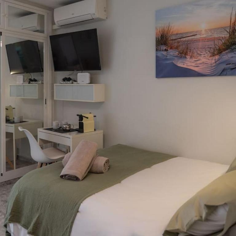 Ideal parejas y nómadas - Teletrabajo, vistas al mar, WiFi alta velocidad, AC y cerca de la playa - One-Bedroom Apartment - 15