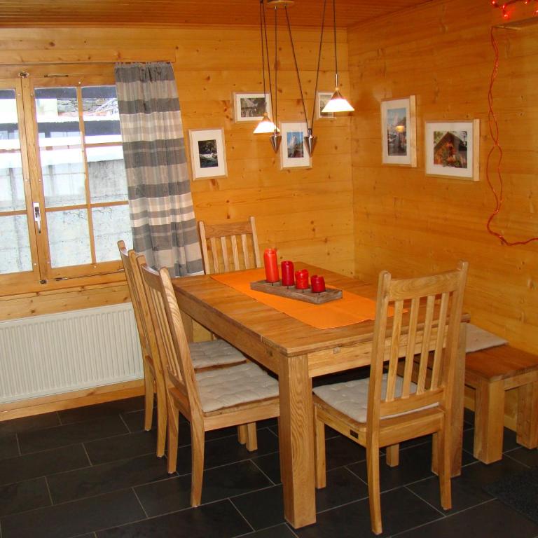 Chalet Sandrine - Ferienhaus - 4