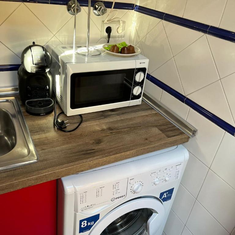 - Apartamento en pleno Centro - QH Ayuntamiento Granada - Deluxe Apartment - 25