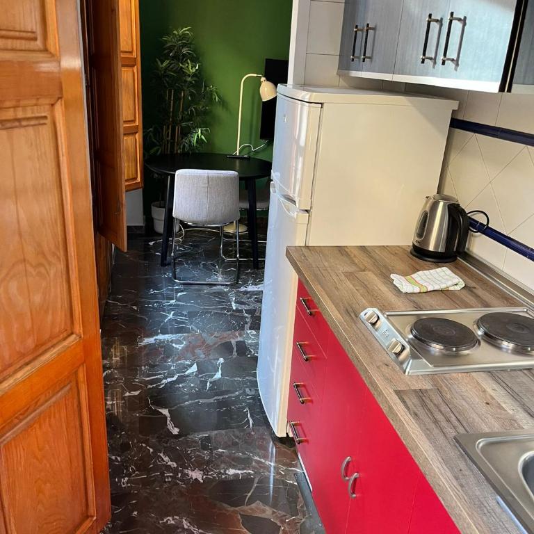 - Apartamento en pleno Centro - QH Ayuntamiento Granada - Deluxe Apartment - 17