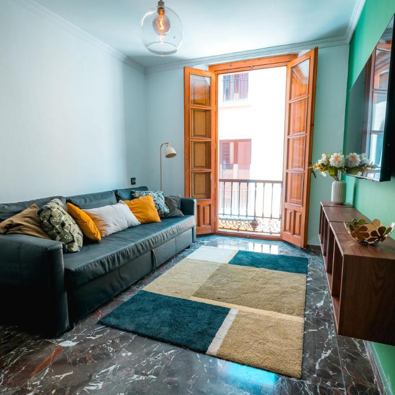 - Apartamento en pleno Centro - QH Ayuntamiento Granada - Deluxe Apartment - 33
