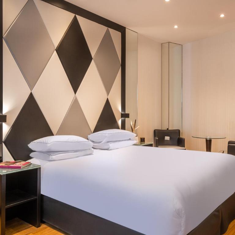 L'Empire Paris - Louvre - Chambre Triple - Accessible aux Personnes à Mobilité Réduite - 5