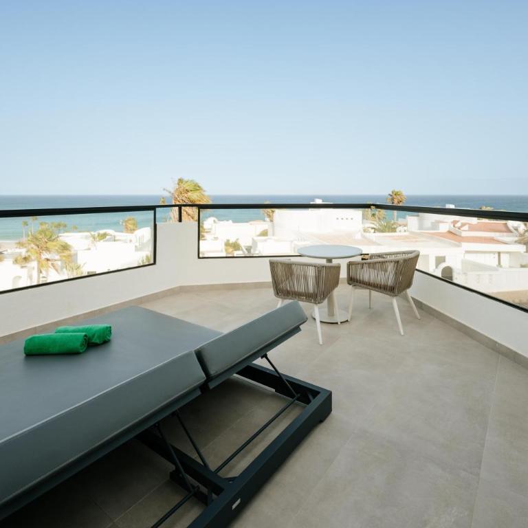 R2 HIGOS BEACH - Suite Superior con vistas al mar - 4