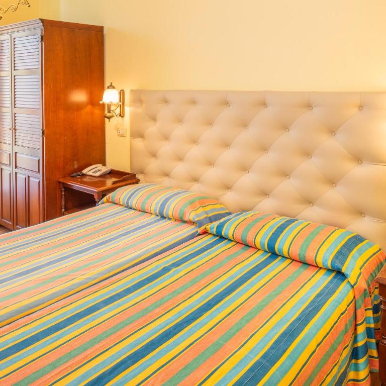 Hotel Palme & Suite - Camera Comfort Matrimoniale/Doppia con Letti Singoli - 6