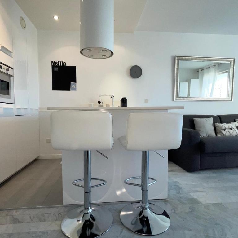 PGH N37 - Studio Vue Mer et Port, 8eme étage, Parking Privé - Apartment mit 1 Schlafzimmer - 3