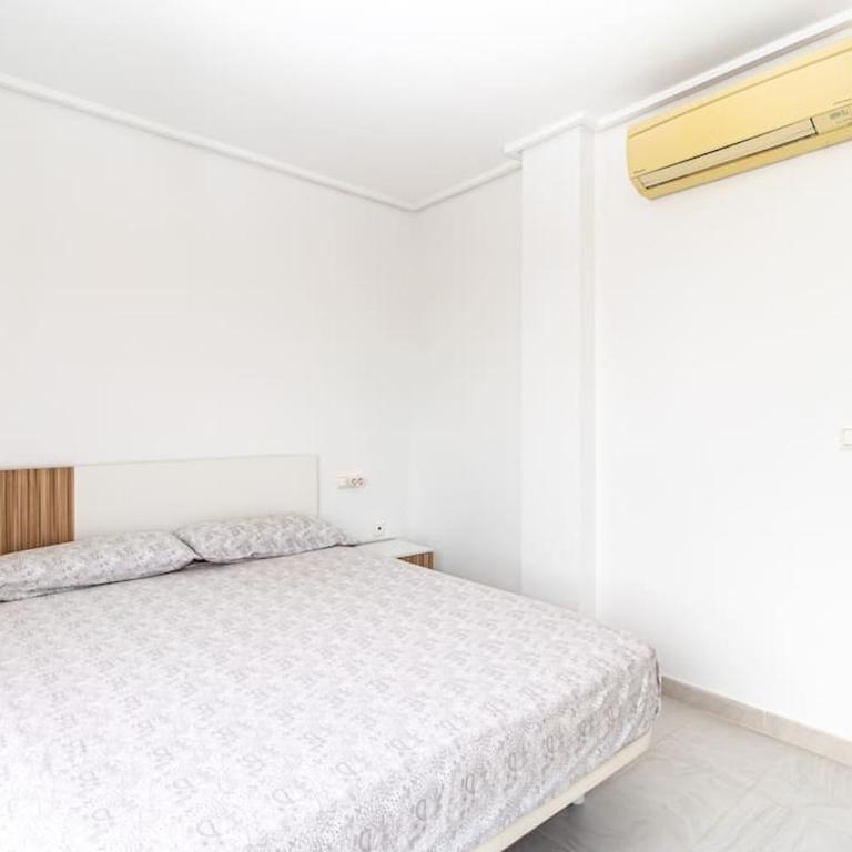 Ático con terraza y piscina - Apartamento de 1 dormitorio - 6