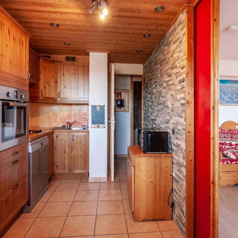 Charmant 2 pièces avec terrasse et cuisine neuve au cœur de Méribel, accès direct aux pistes - FR-1-355-144 - Appartement (5 Adultes) - 5