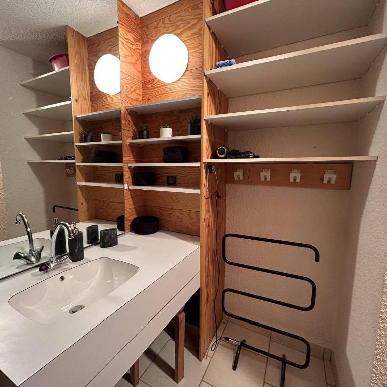 Appartement familial au pied des pistes avec wifi - Méribel - FR-1-355-252 - Appartamento - 7