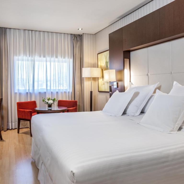Barceló Granada Congress - Suite Junior Familiar (2 adultos + 2 niños) - 5