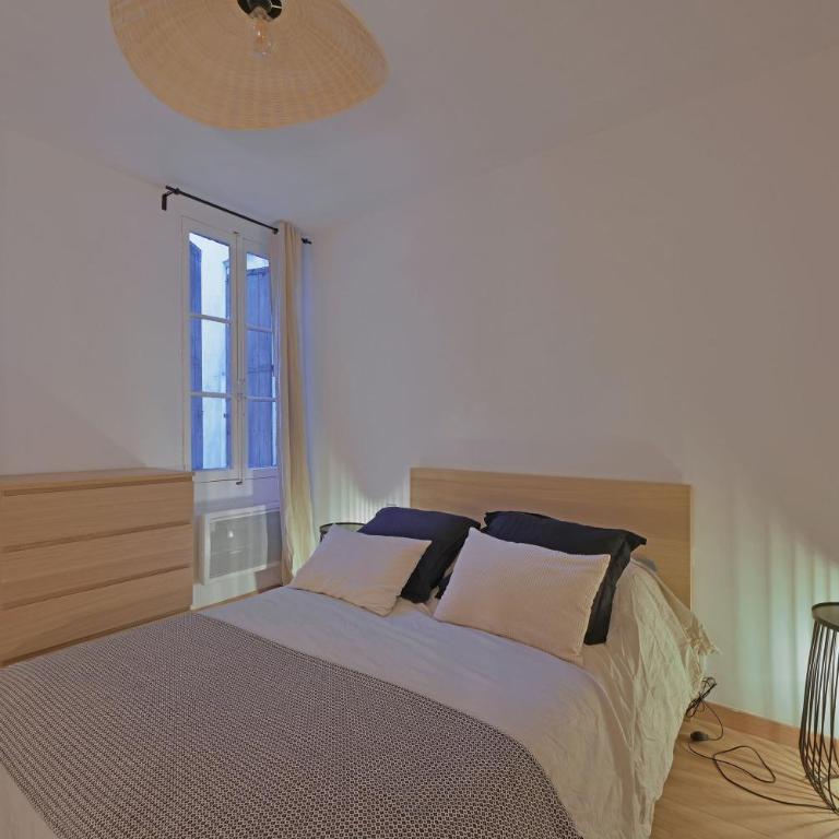 Emile - Apt avec Clim intra muros - Two-Bedroom Apartment - 14
