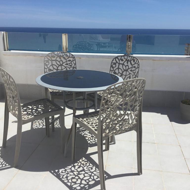 3Bed Penthouse Apt with Private Terrace & Balcony - Apartamento - 9