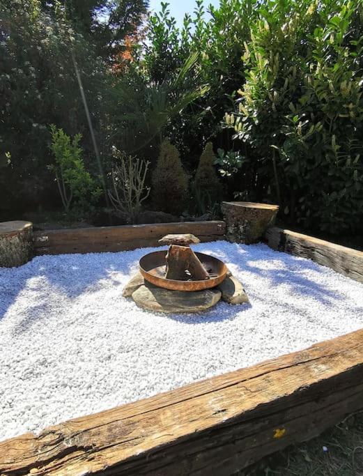 Le chalet du Leman - jardin - jacuzzi - vue lac - Chalet 3 Chambres - 13