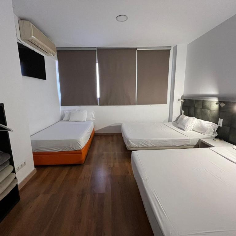 Hello Home Canillas - Two-Bedroom Apartment - 5