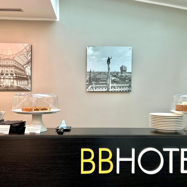 BB Hotels Smarthotel Duomo - Camera Matrimoniale Superior - 26