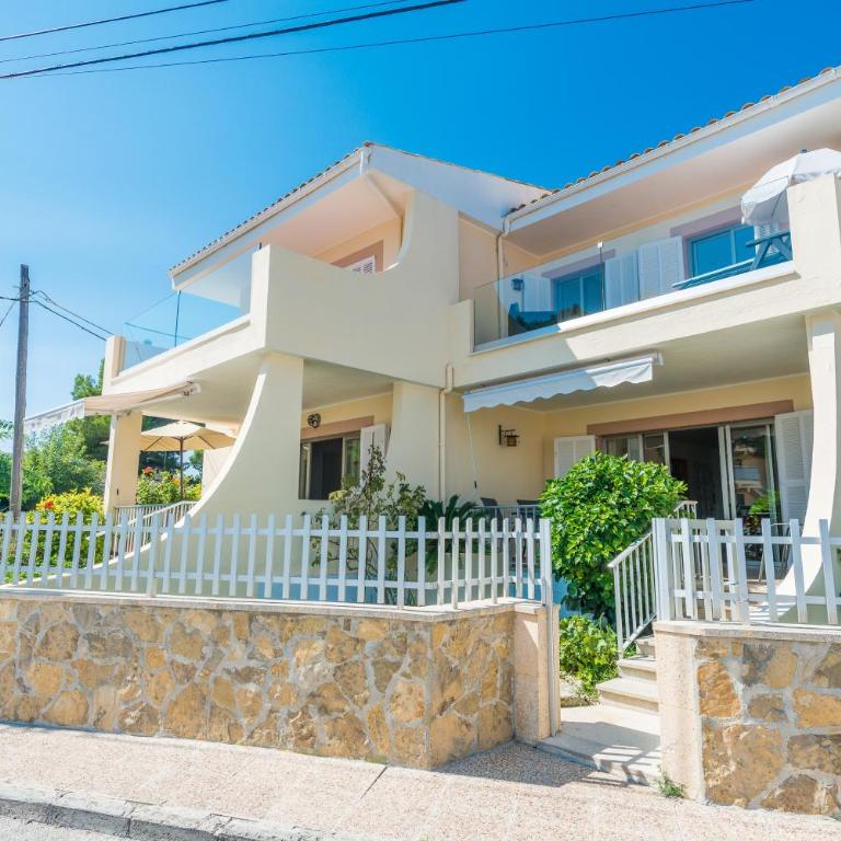 New!Сasa Salzes 4 justo en la playa de arena con pinos en Alcudia - Apartamento - 3