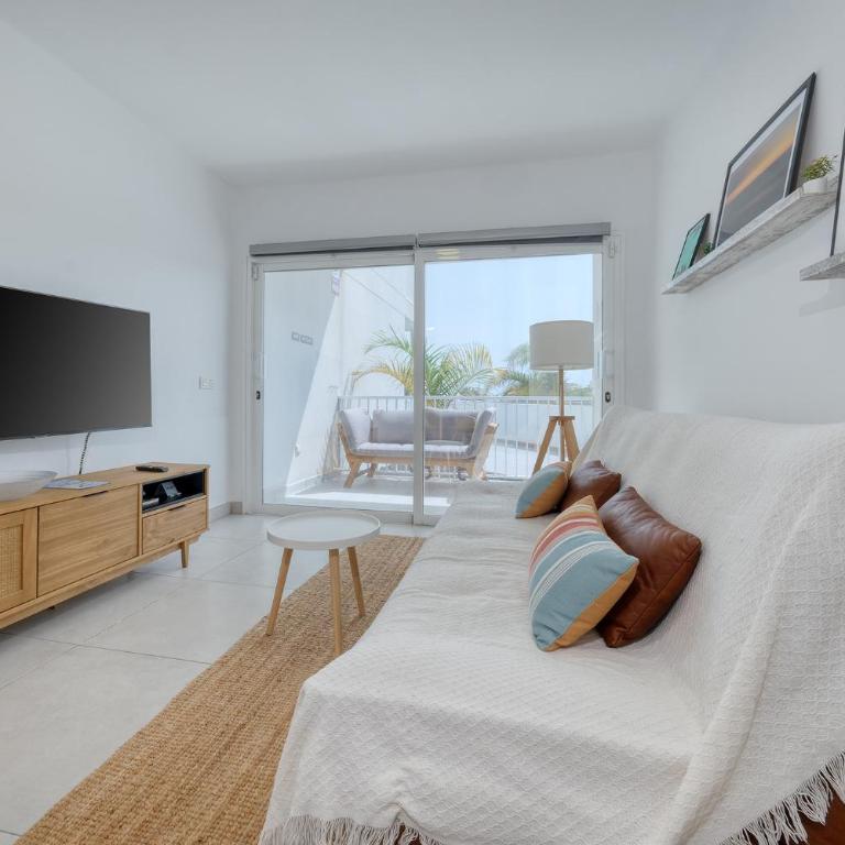 La Docta 112 Senator - Pool View By Lanzarote Vacation Homes - Casa - 5