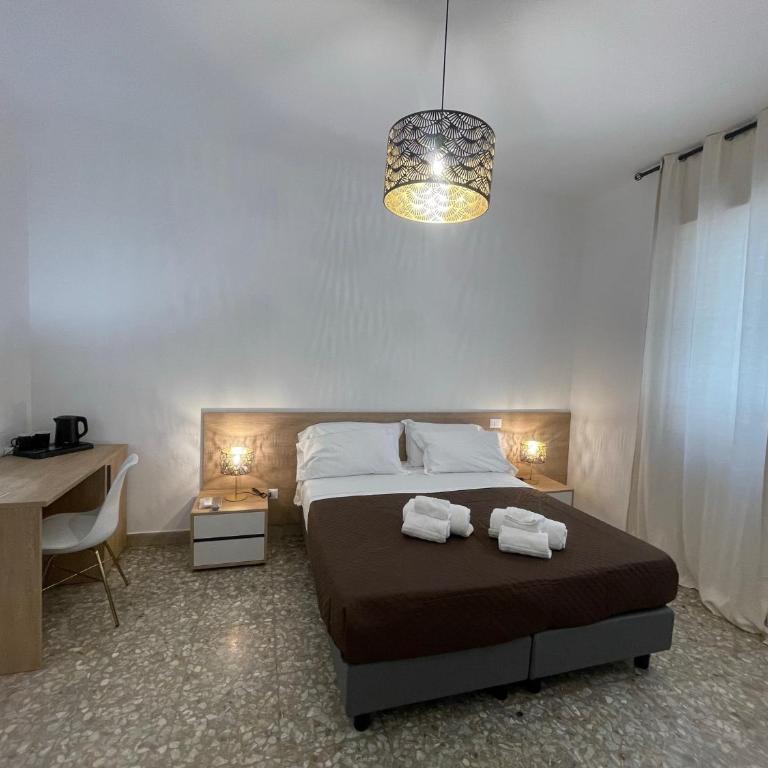 Corso Italia 72 - Double or Twin Room - 12
