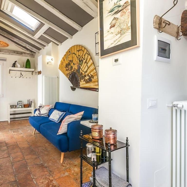 Lakefront Studio in Lecco Center - Cozy Stay with Amazing Views - One-Bedroom Apartment - 4