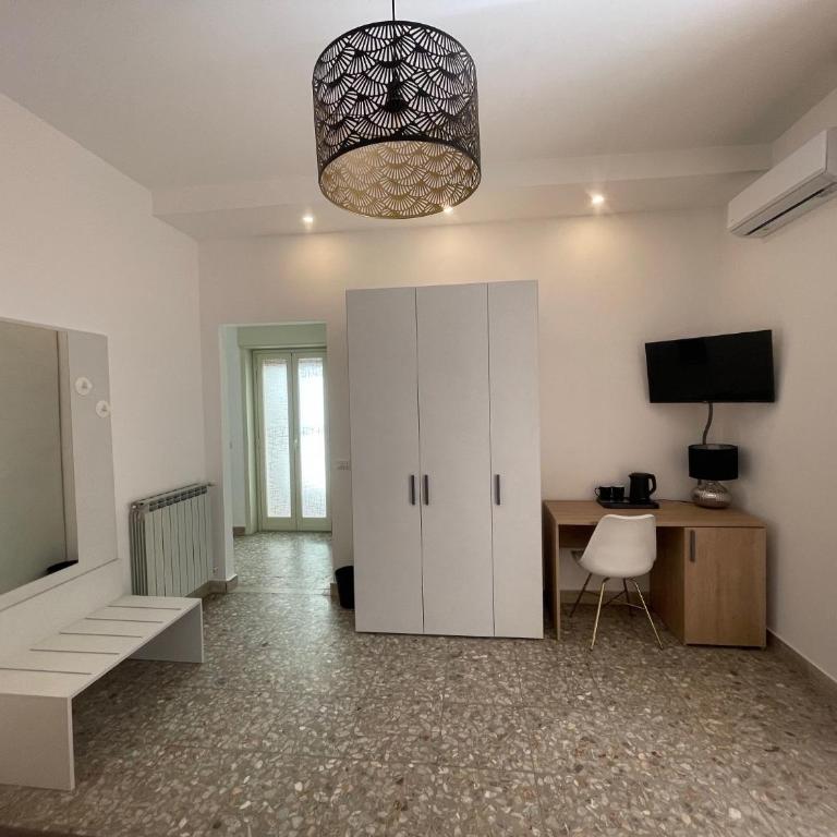 Corso Italia 72 - Triple Room - 14