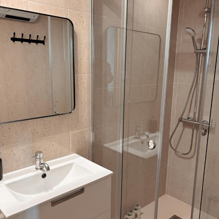 Casa Cosi - Industria - One-Bedroom Apartment - 18