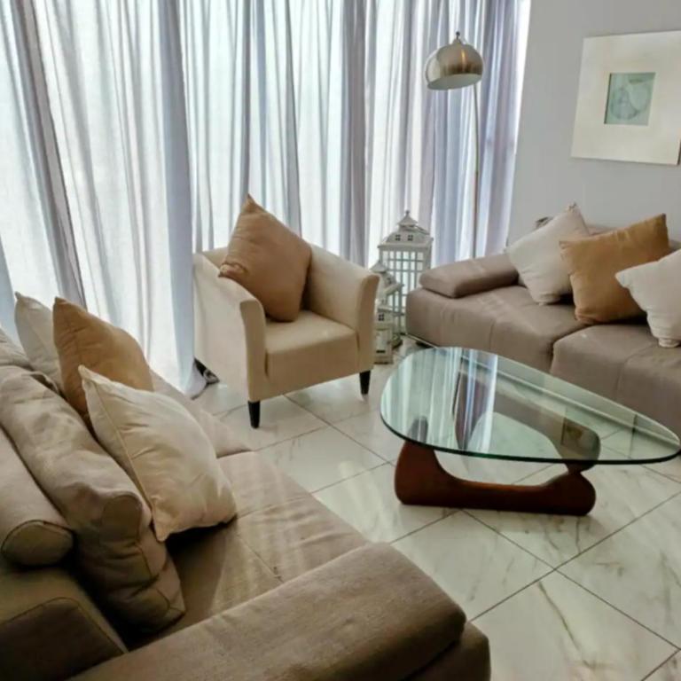 Apartamento cerca de Centro CitiBanamex - Two-Bedroom Apartment - 1