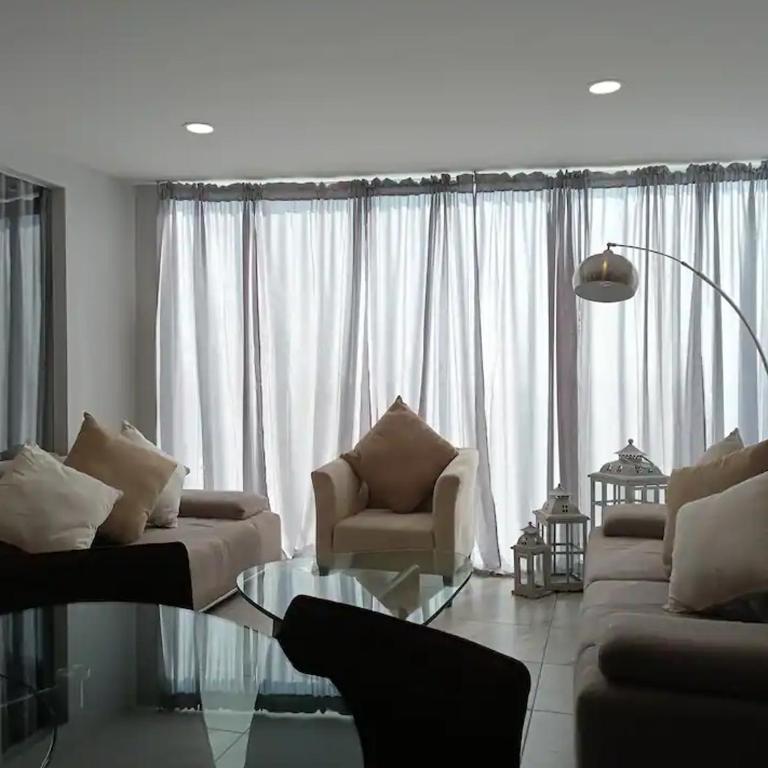 Apartamento cerca de Centro CitiBanamex - Two-Bedroom Apartment - 6