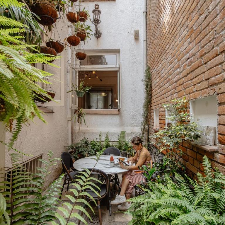 Casa Chapulín-Mexican Eclectic Home in Roma Norte - Deluxe Villa - 39